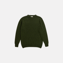 Load image into Gallery viewer, Country of Origin Seamless Crew Sweater - Dark Green

