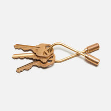 Load image into Gallery viewer, Craighill Closed Helix Keyring - Brass - orzel
